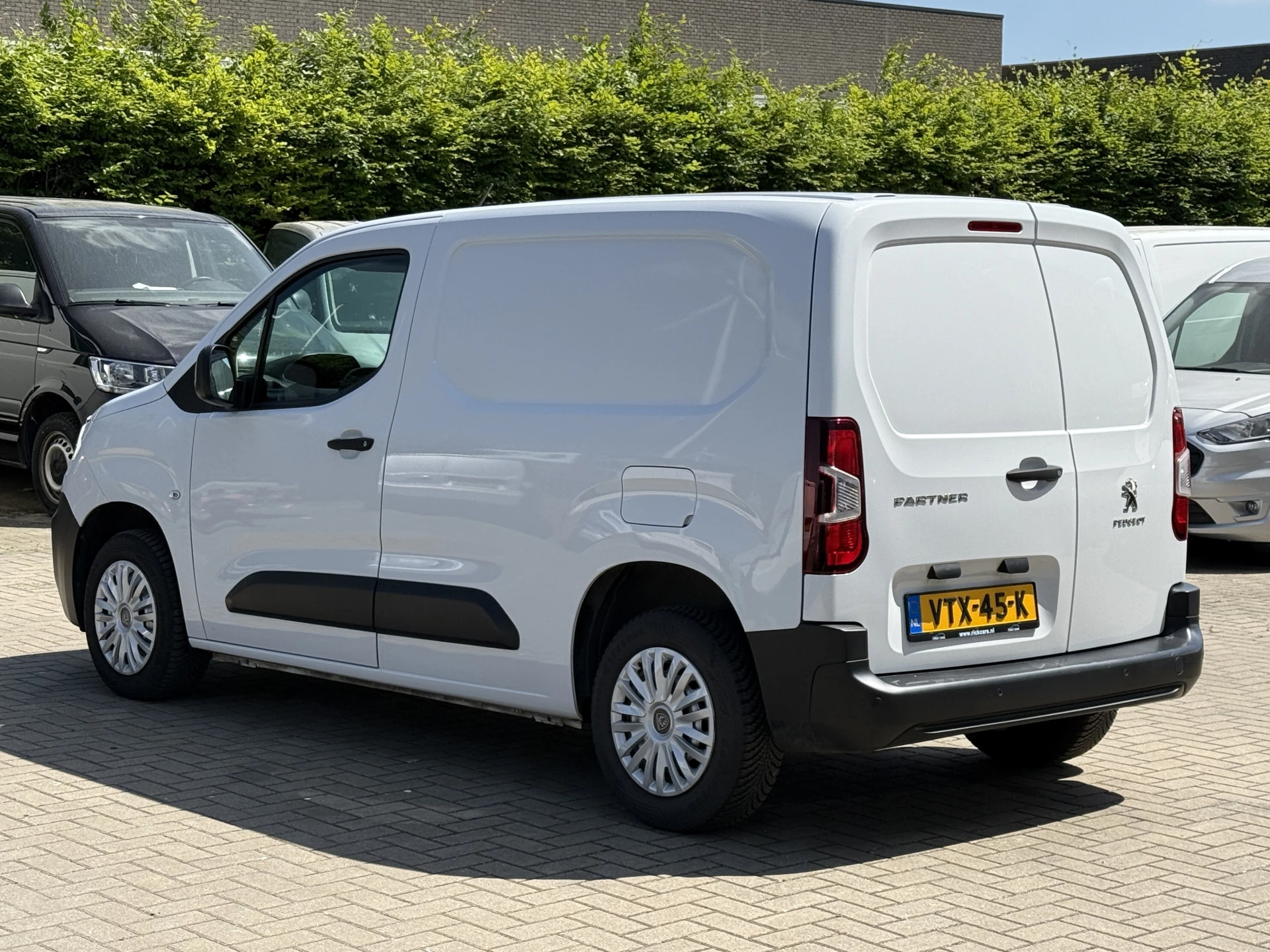 Hoofdafbeelding Peugeot Partner
