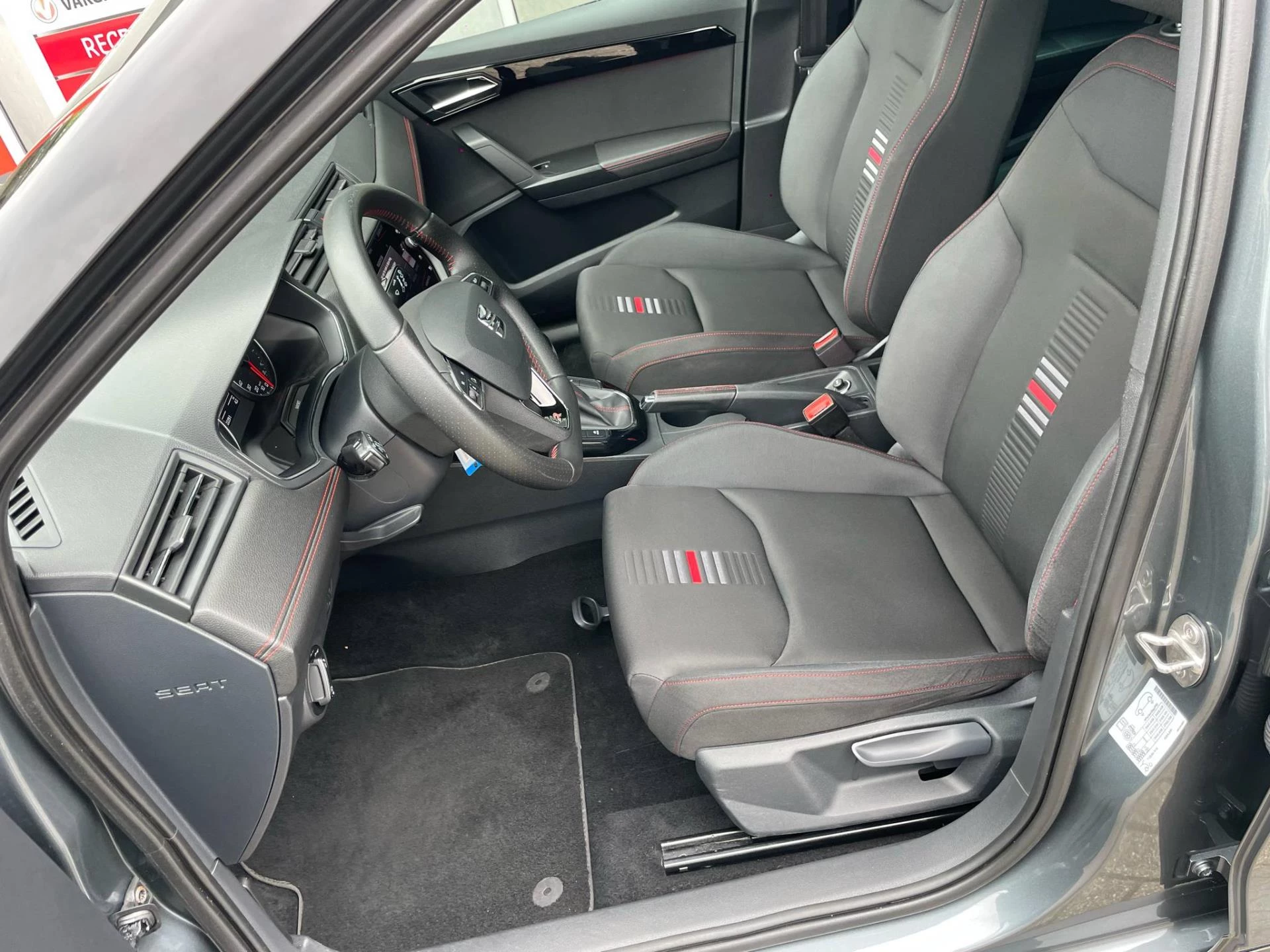 Hoofdafbeelding SEAT Arona
