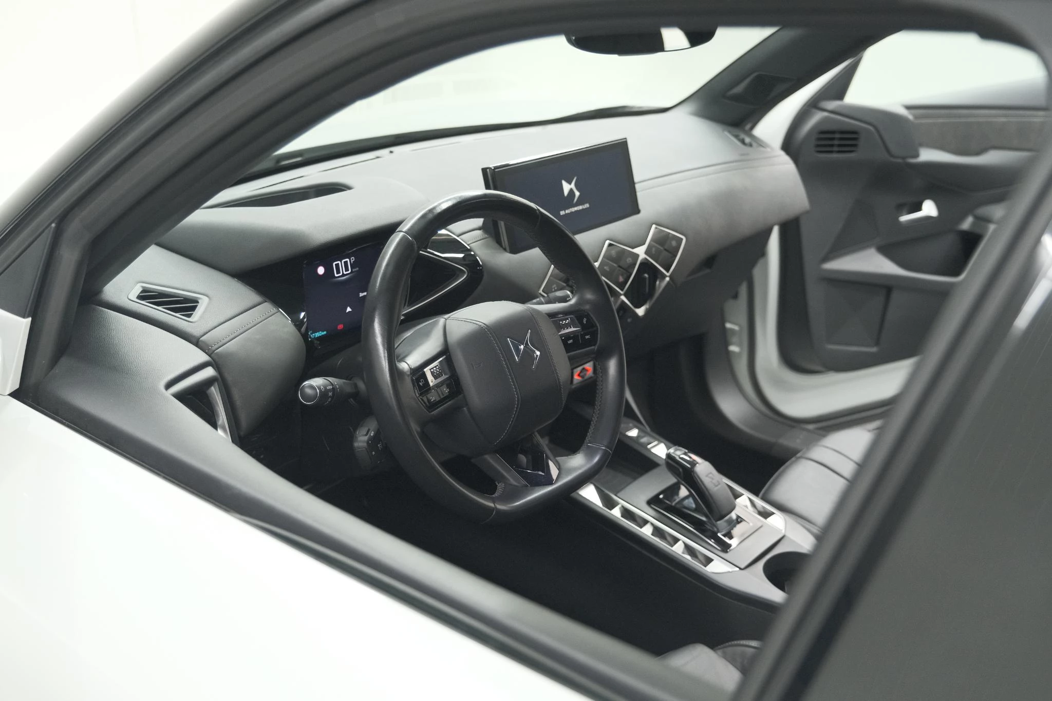 Hoofdafbeelding DS DS 3