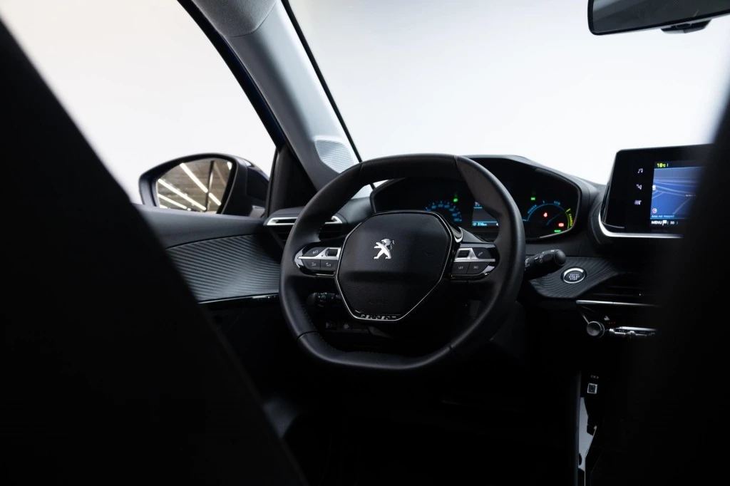 Hoofdafbeelding Peugeot e-208