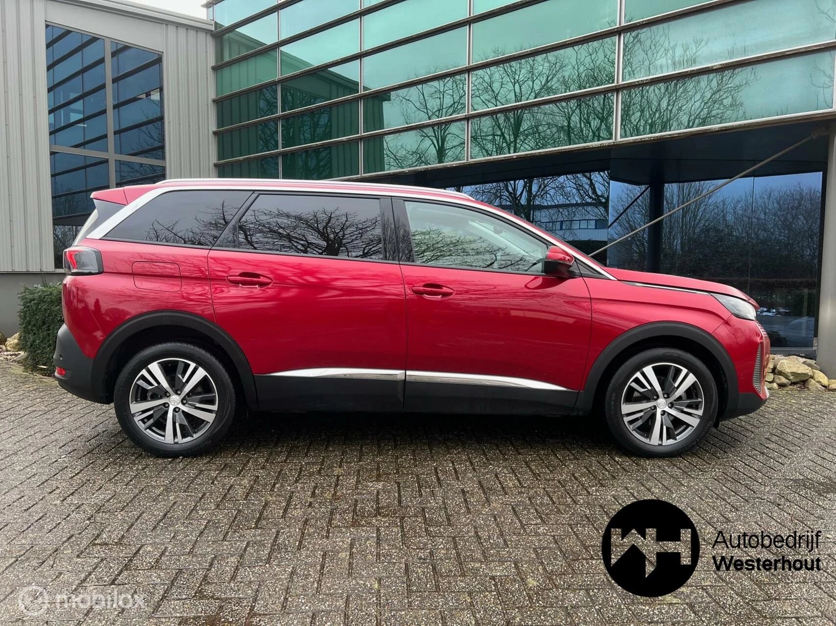 Hoofdafbeelding Peugeot 5008