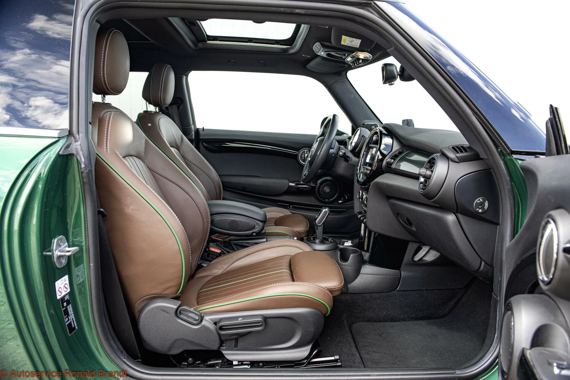 Hoofdafbeelding MINI Cooper