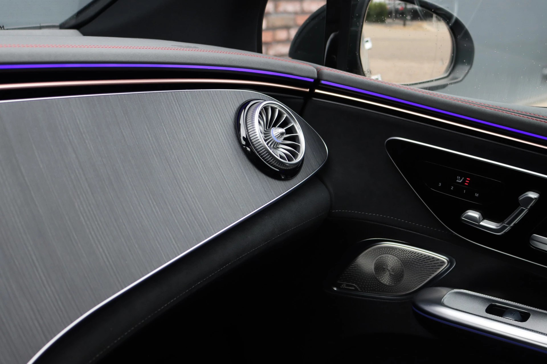 Hoofdafbeelding Mercedes-Benz EQE