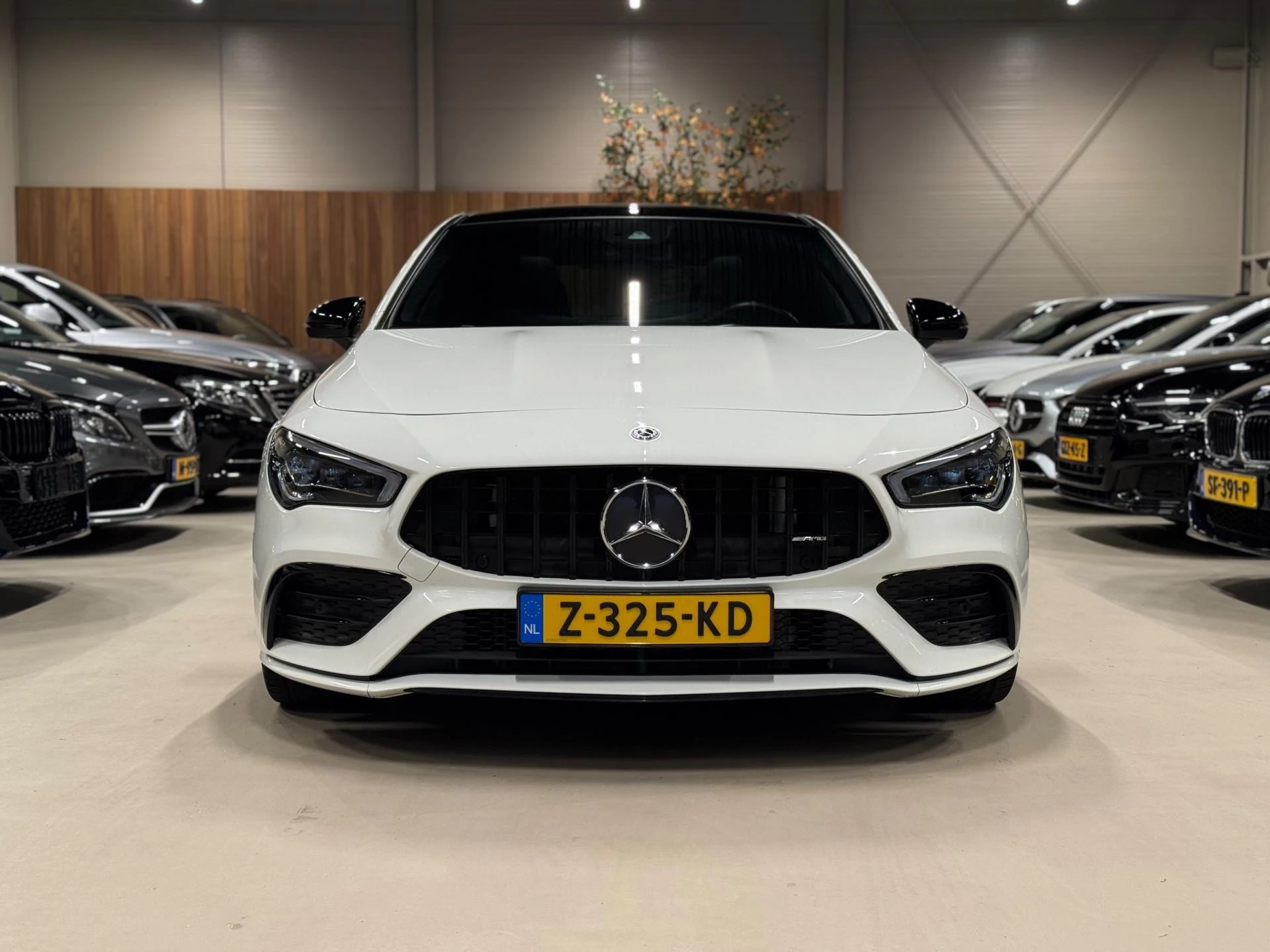 Hoofdafbeelding Mercedes-Benz CLA