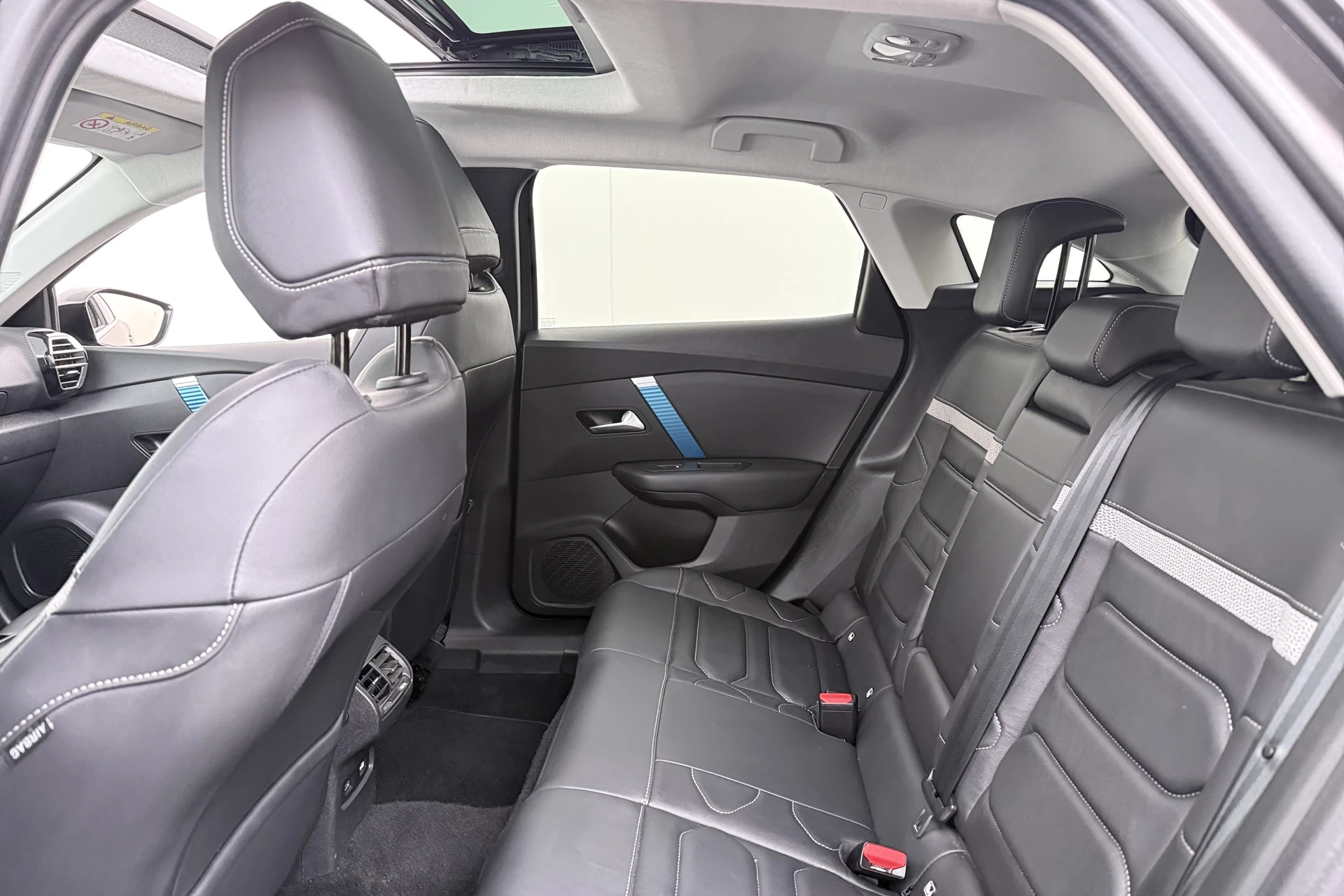 Hoofdafbeelding Citroën ë-C4