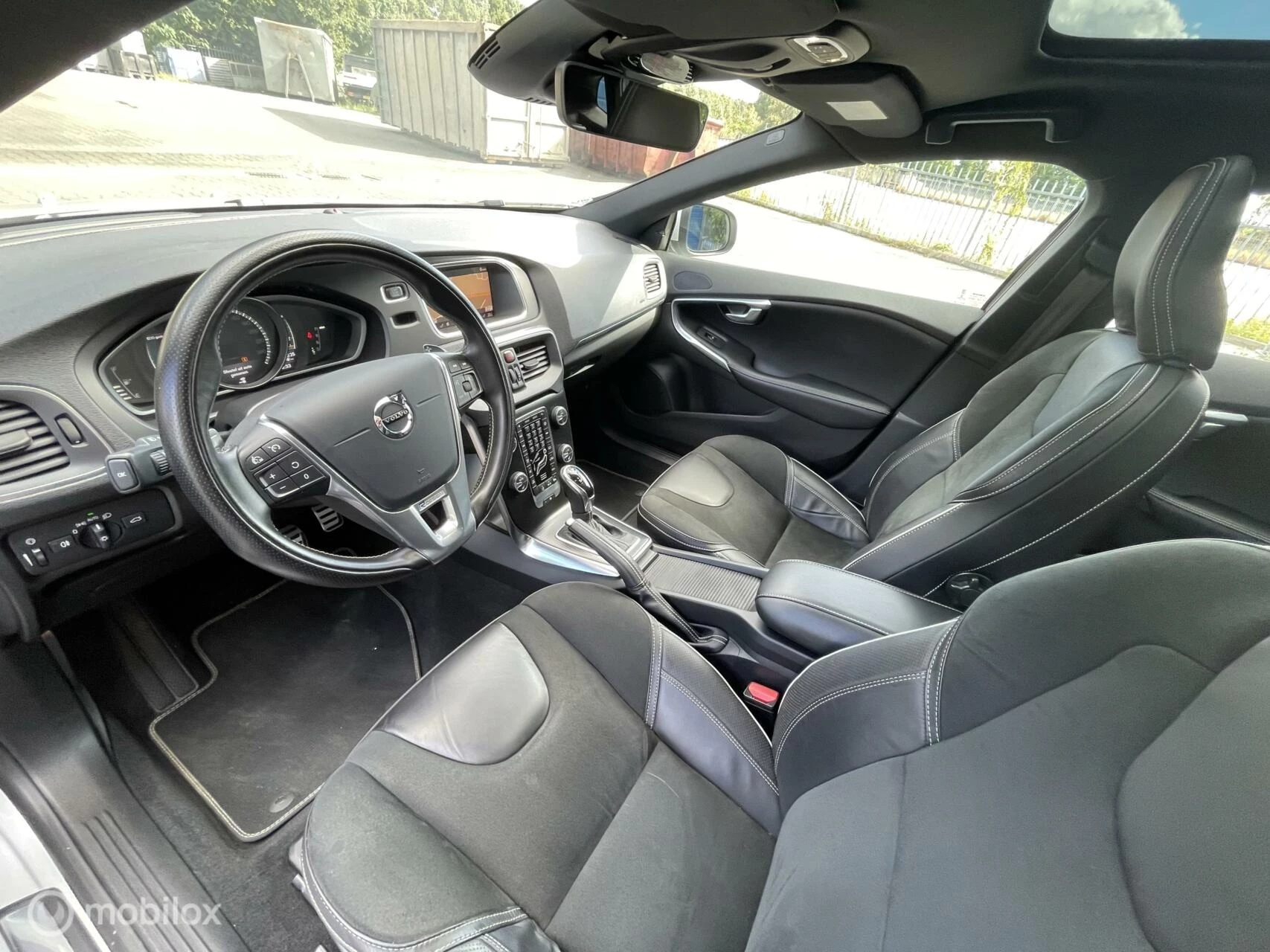 Hoofdafbeelding Volvo V40