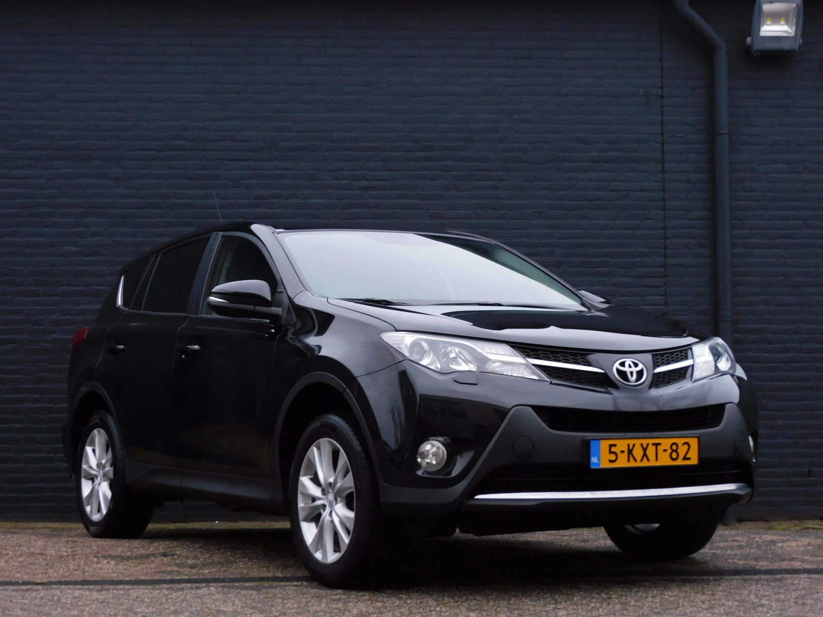 Hoofdafbeelding Toyota RAV4