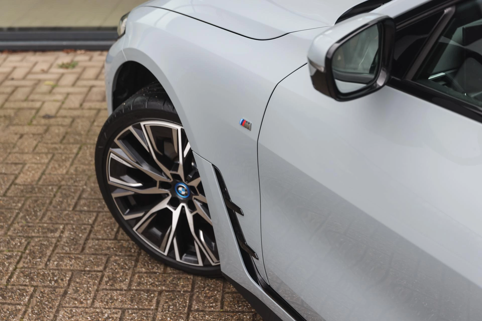 Hoofdafbeelding BMW i4