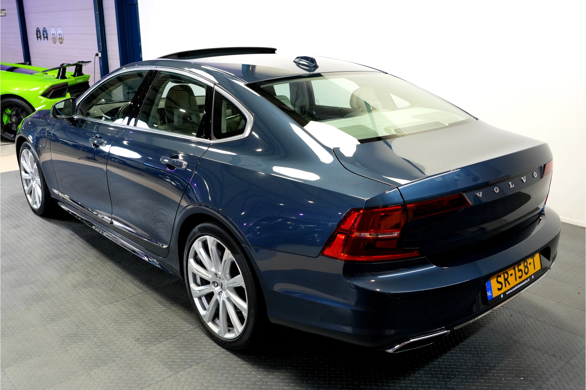 Hoofdafbeelding Volvo S90