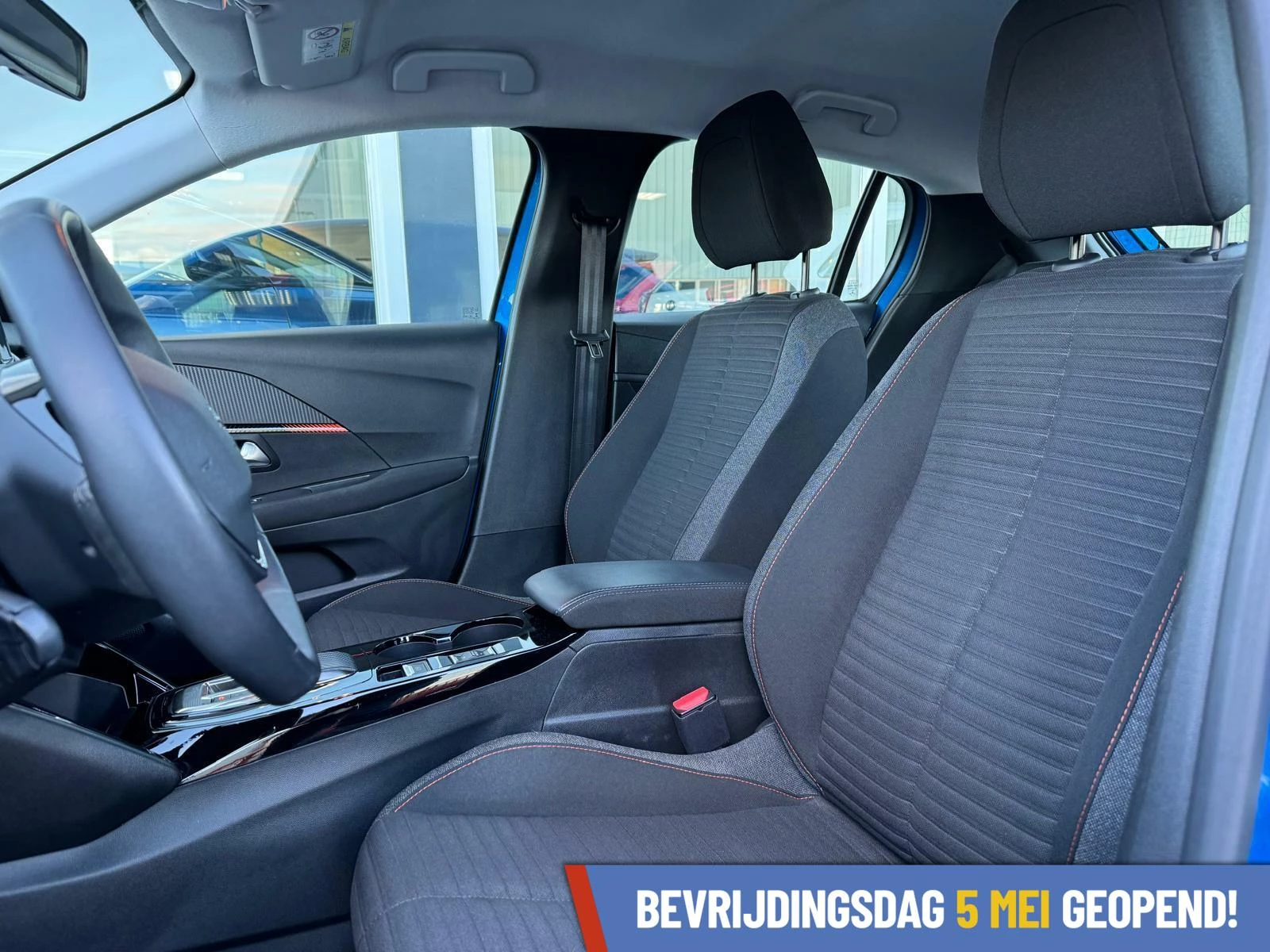Hoofdafbeelding Peugeot e-208