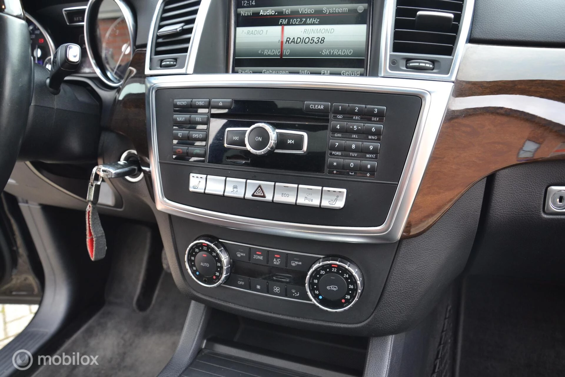 Hoofdafbeelding Mercedes-Benz M-Klasse