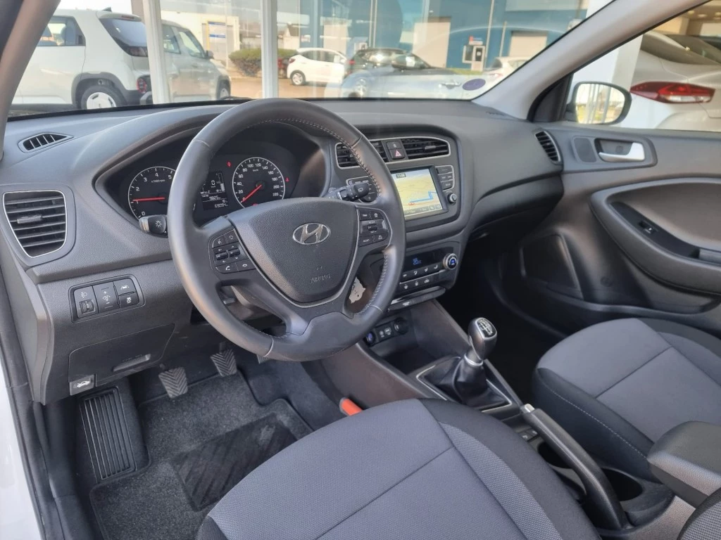 Hoofdafbeelding Hyundai i20