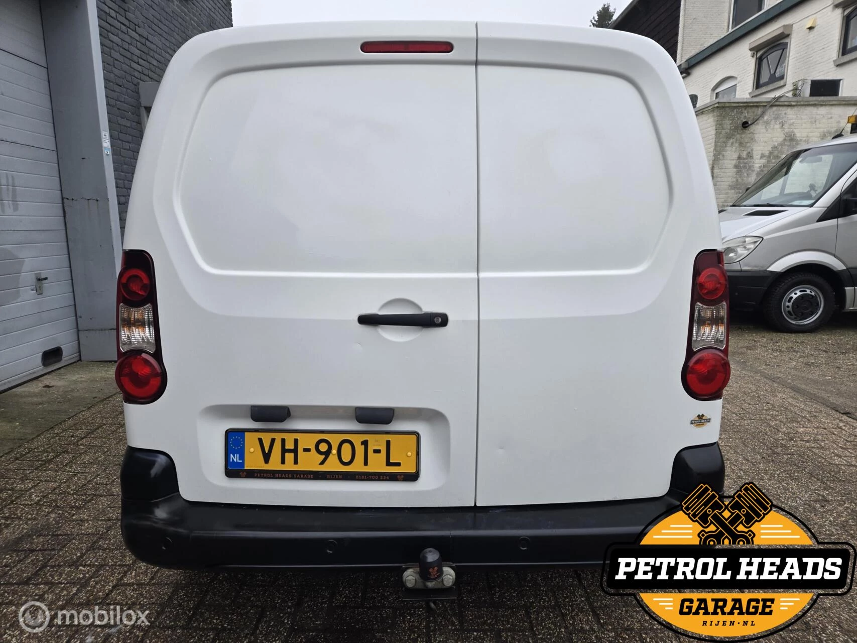 Hoofdafbeelding Peugeot Partner