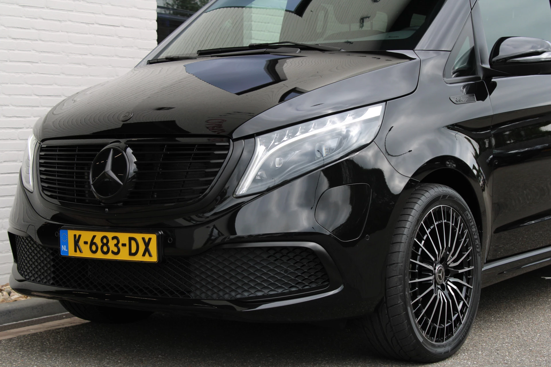 Hoofdafbeelding Mercedes-Benz EQV