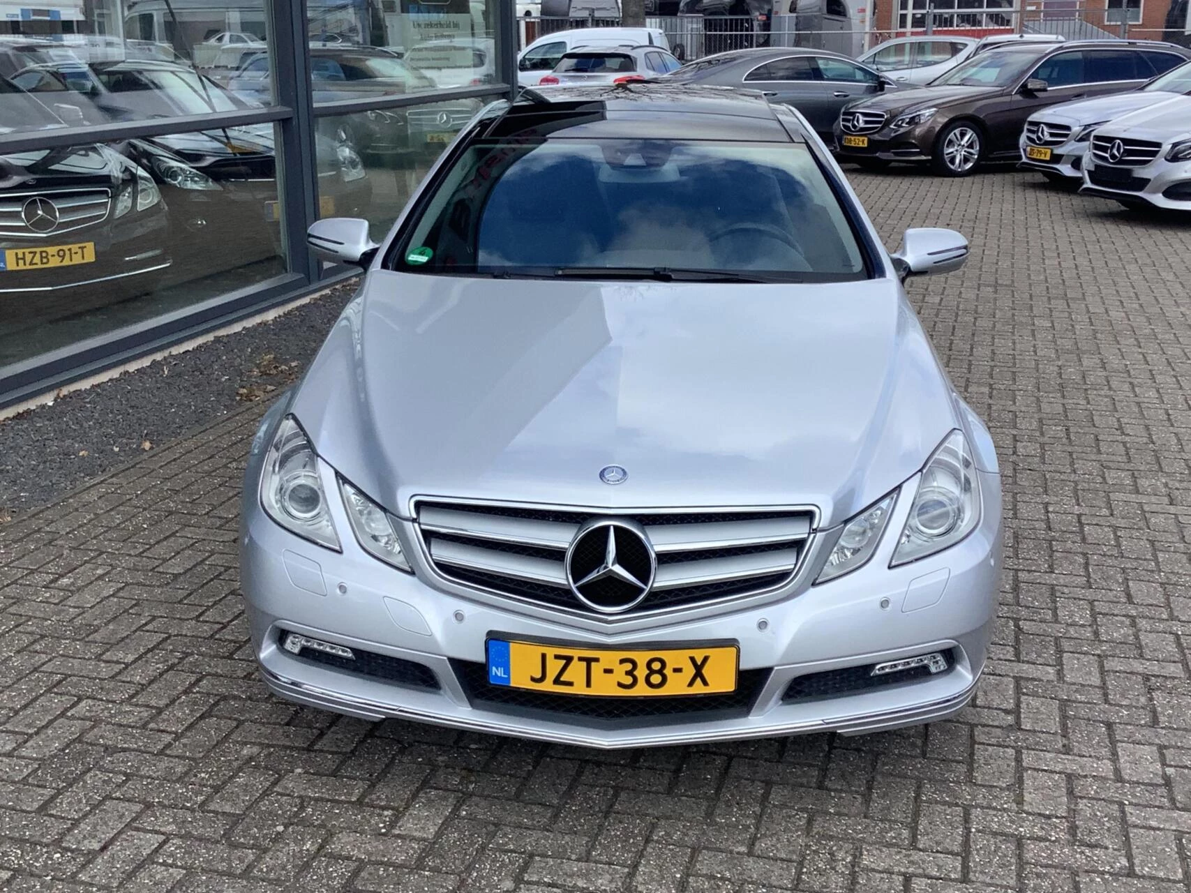 Hoofdafbeelding Mercedes-Benz E-Klasse