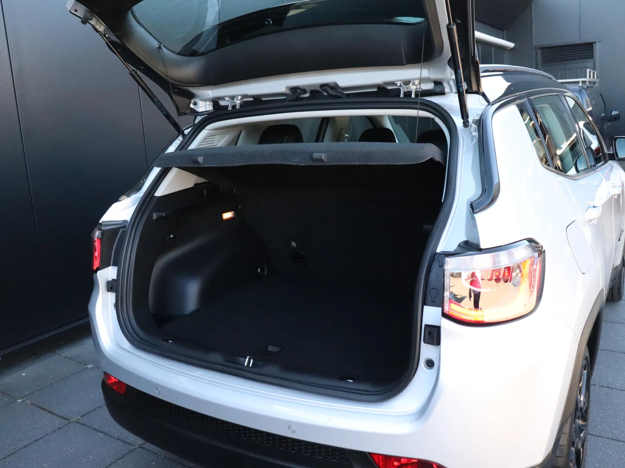 Hoofdafbeelding Jeep Compass