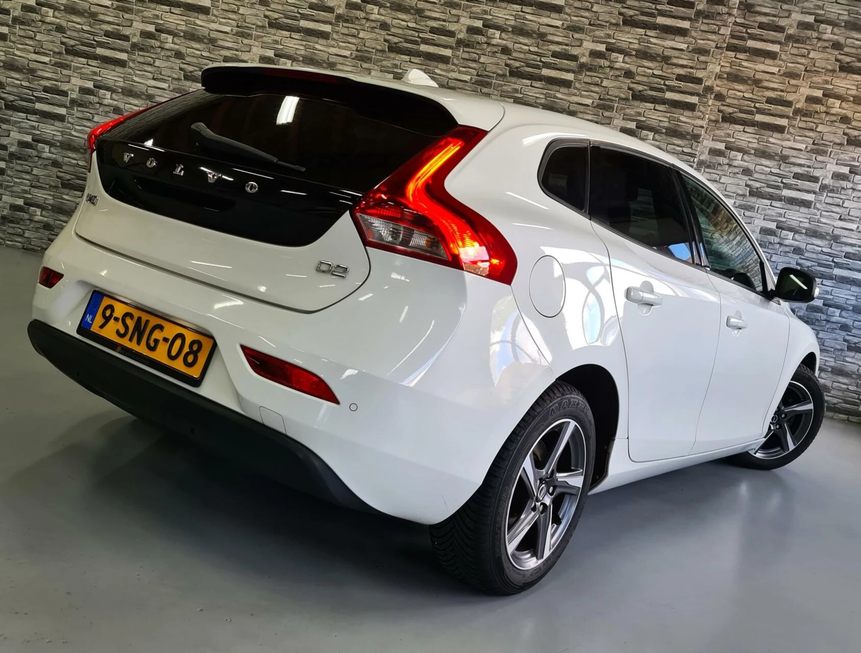 Hoofdafbeelding Volvo V40