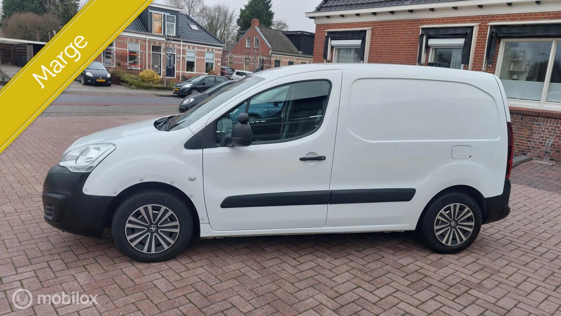 Hoofdafbeelding Peugeot Partner