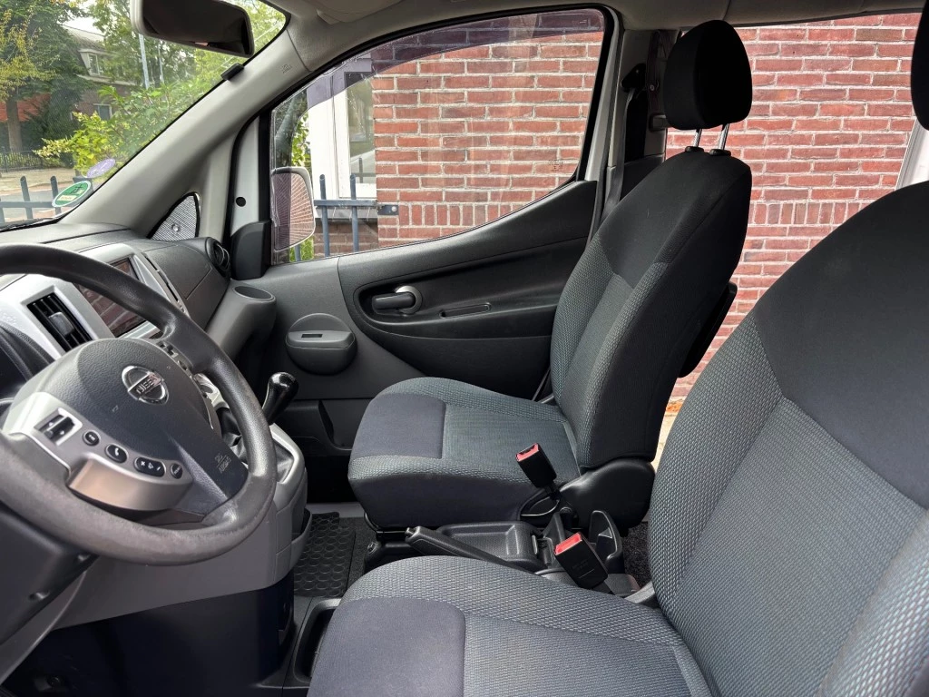 Hoofdafbeelding Nissan NV200