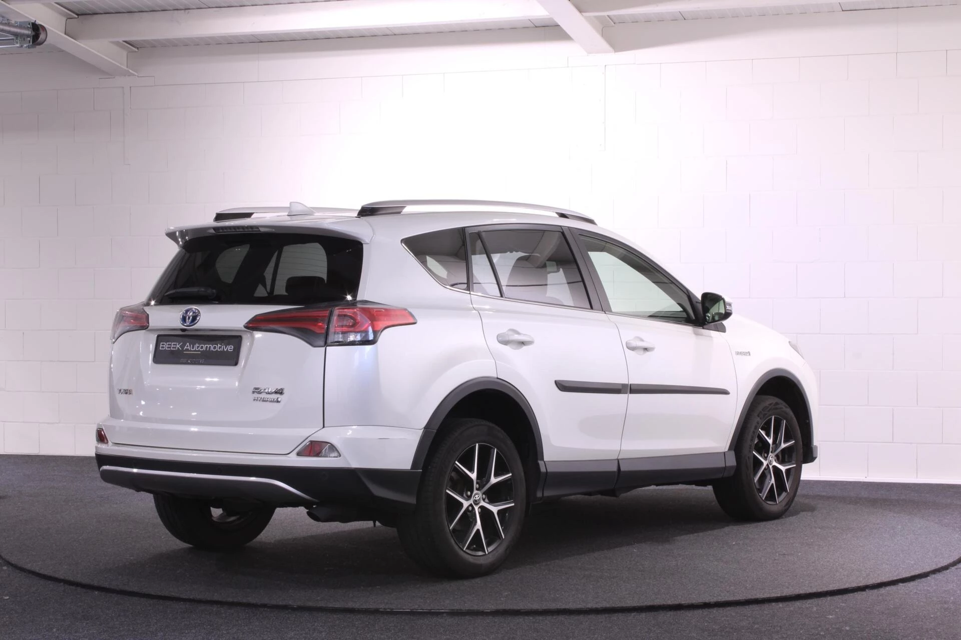 Hoofdafbeelding Toyota RAV4