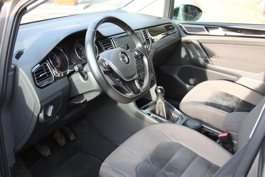 Hoofdafbeelding Volkswagen Golf Sportsvan