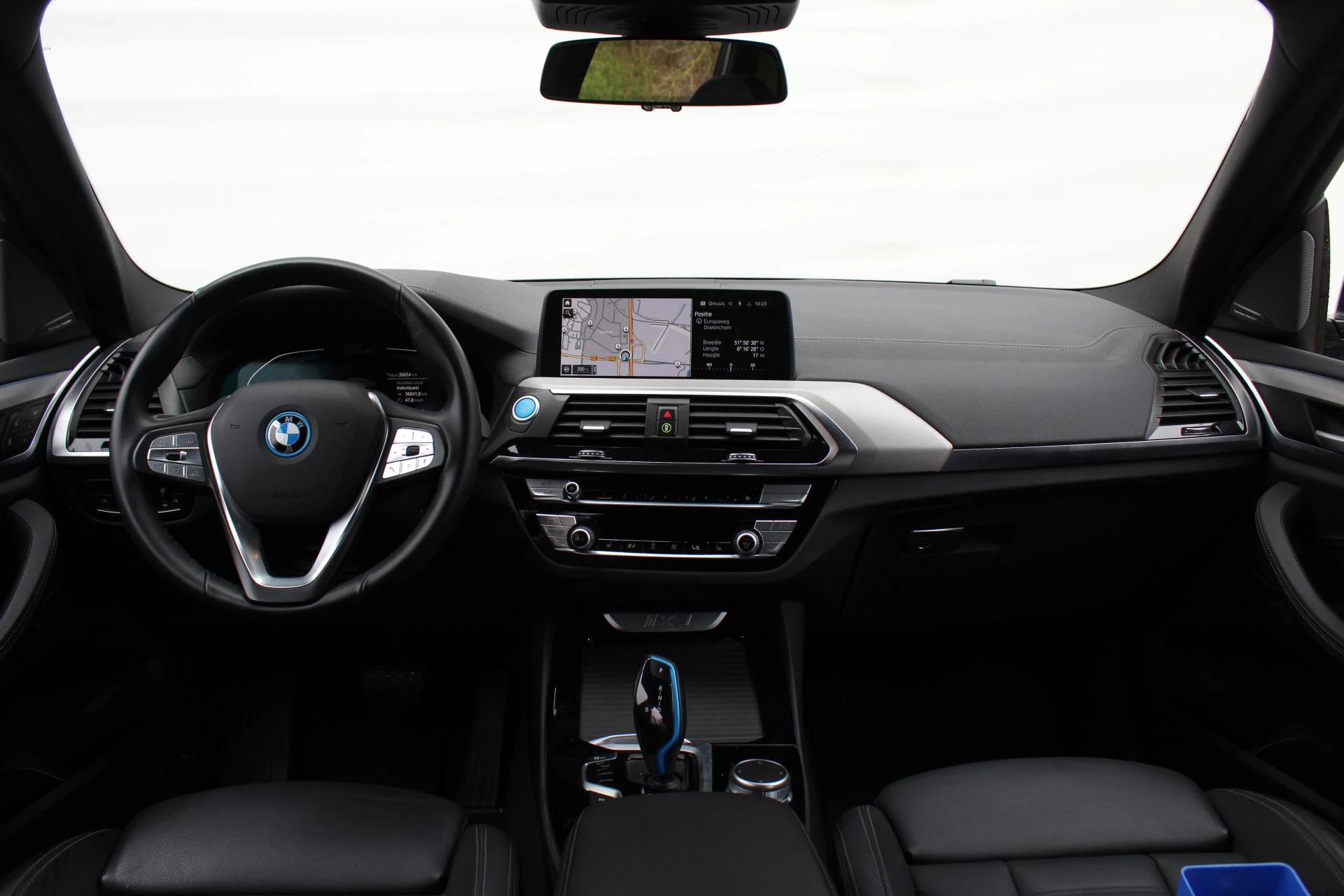 Hoofdafbeelding BMW iX3