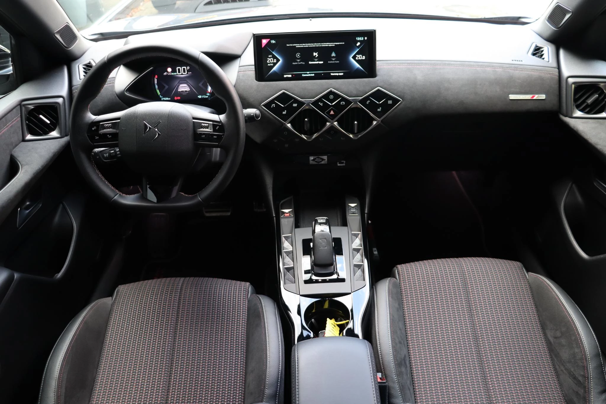 Hoofdafbeelding DS DS 3