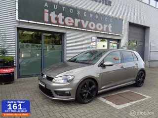 Volkswagen Golf 1.6 TDI Business Edition R Connected