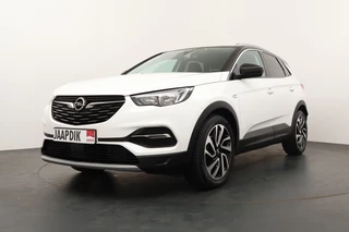 Opel Grandland X BWJ 2020 1.2 Turbo 131 PK Business Executive TREKHAAK / ELEK. ACHTERKLEP / NAVI / CLIMA / CRUISE / LMV 19 INCH / PDC / PRIV. GLAS / KEYLESS / APPLE CARPLAY / ANDROID AUTO / ISOFIX / MULTIFUNCT. STUUR