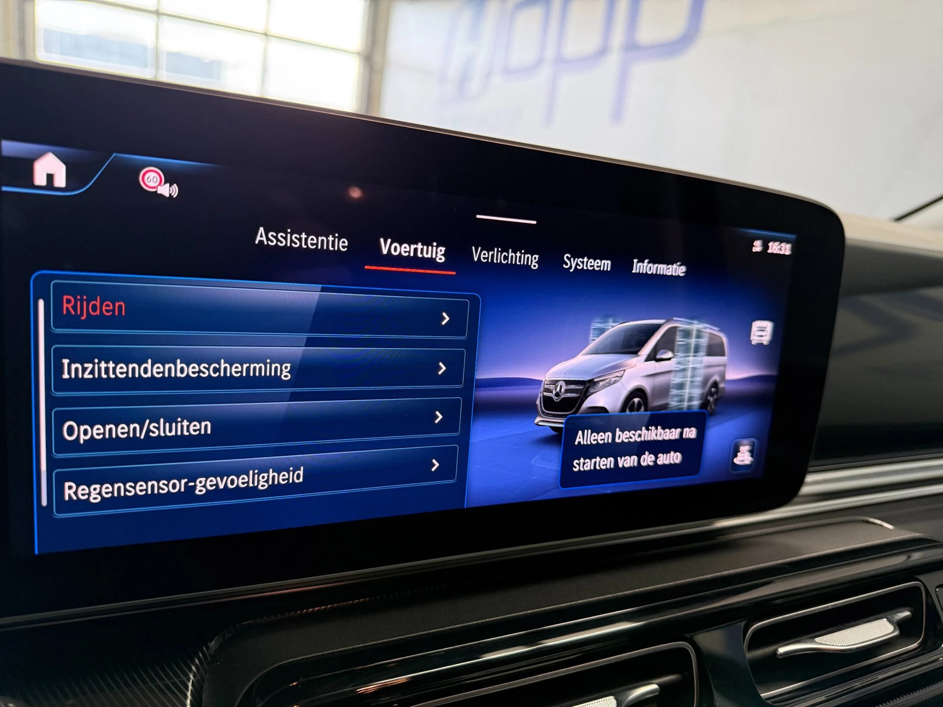 Hoofdafbeelding Mercedes-Benz EQV