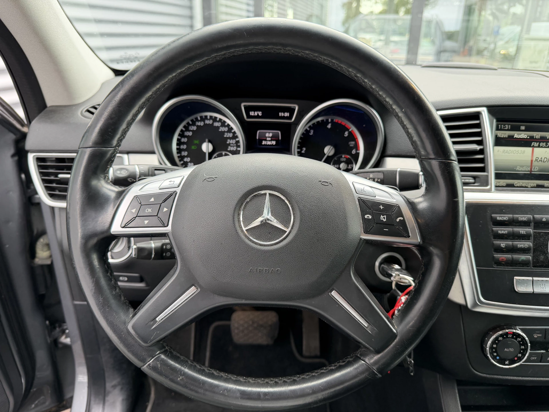 Hoofdafbeelding Mercedes-Benz M-Klasse