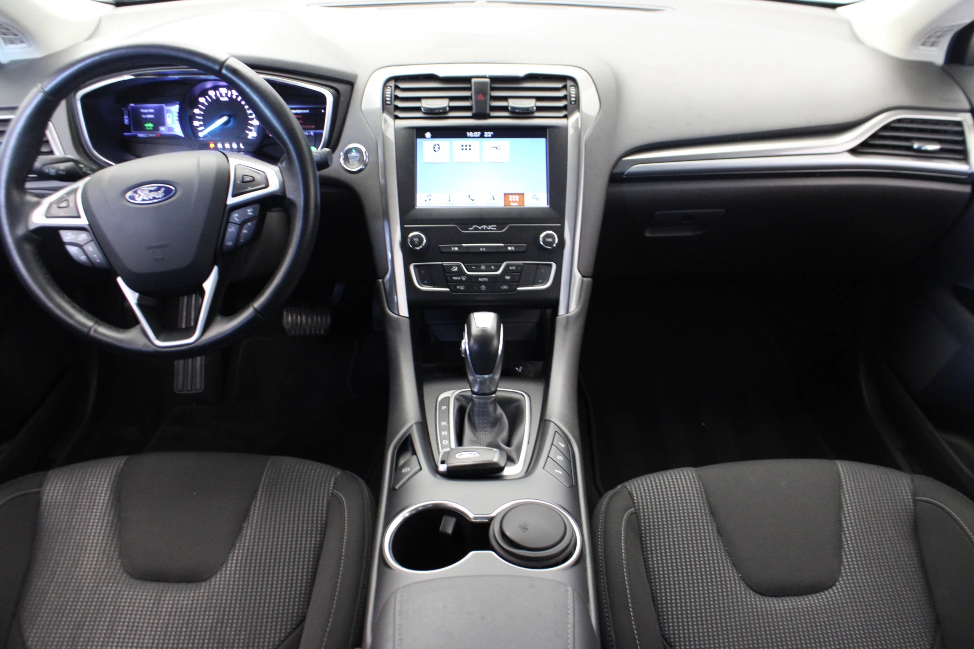 Hoofdafbeelding Ford Mondeo