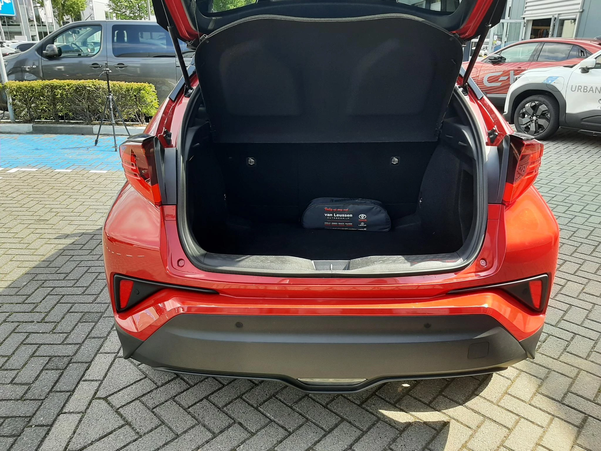 Hoofdafbeelding Toyota C-HR