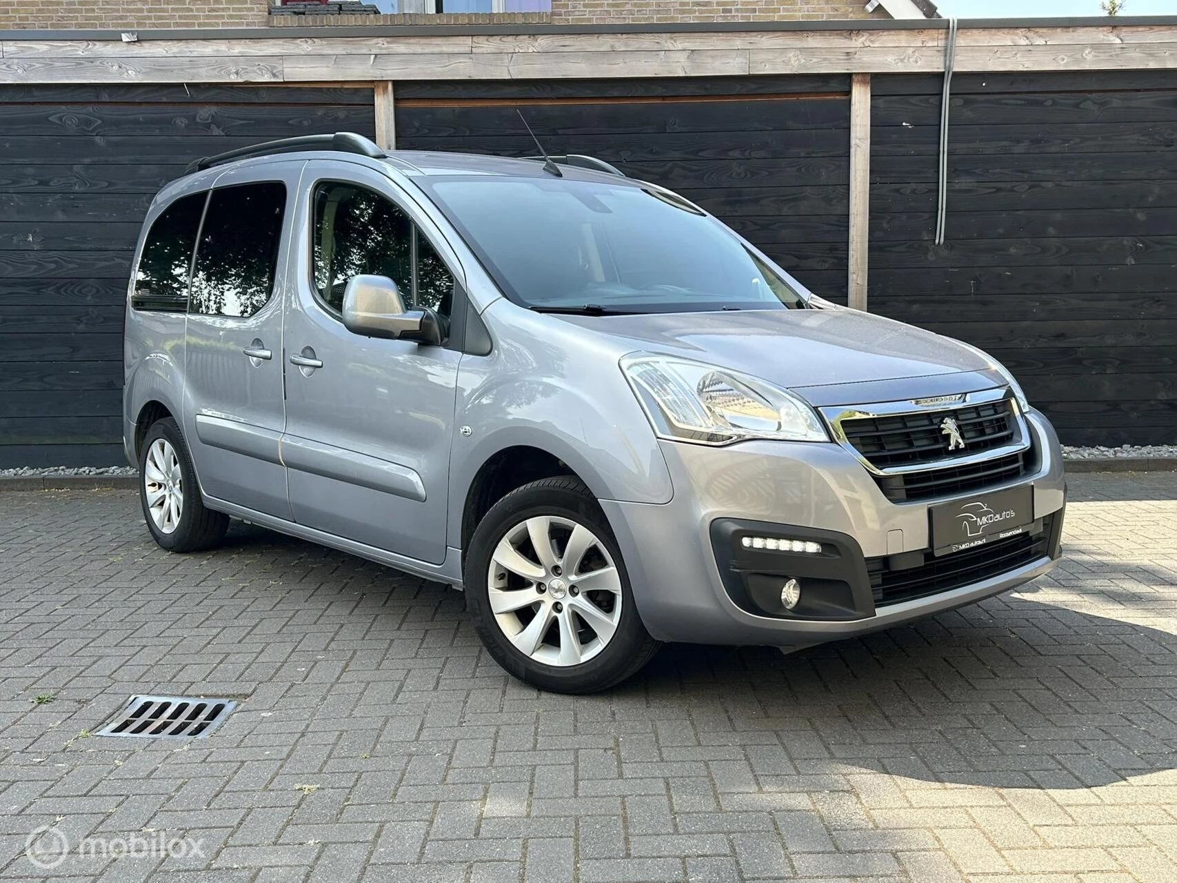 Hoofdafbeelding Peugeot Partner
