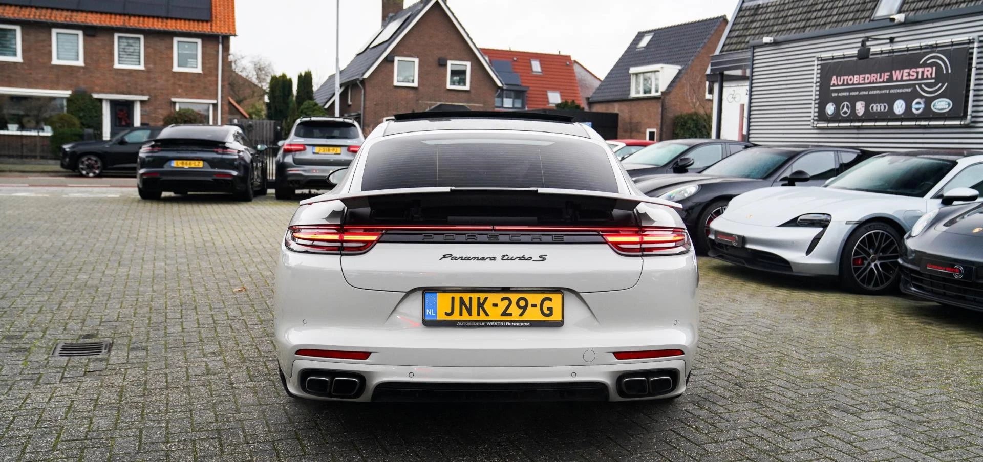 Hoofdafbeelding Porsche Panamera