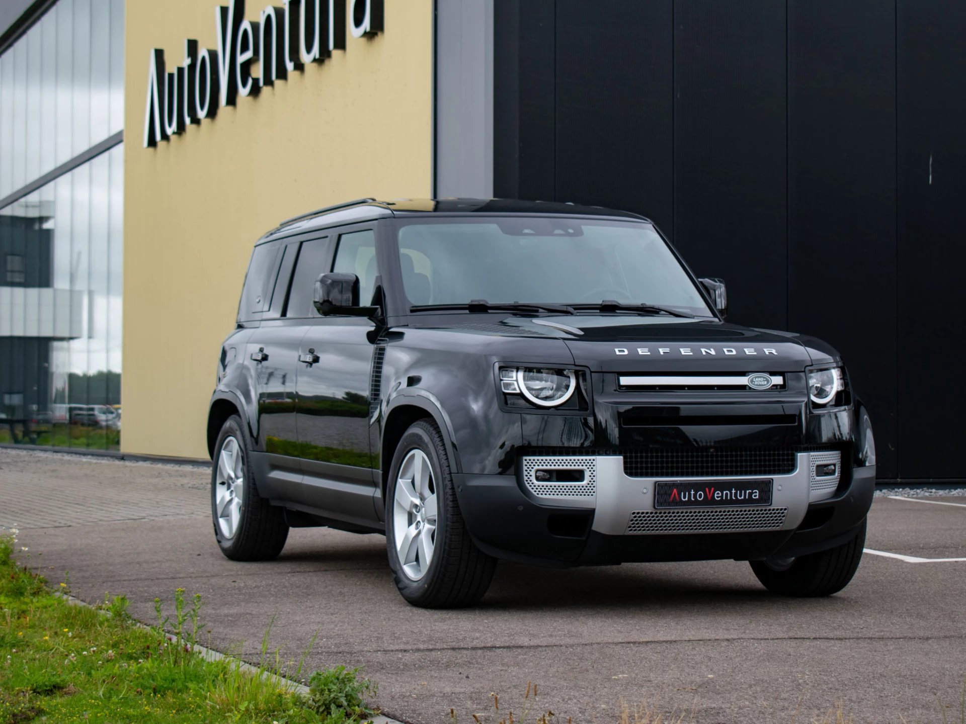 Hoofdafbeelding Land Rover Defender