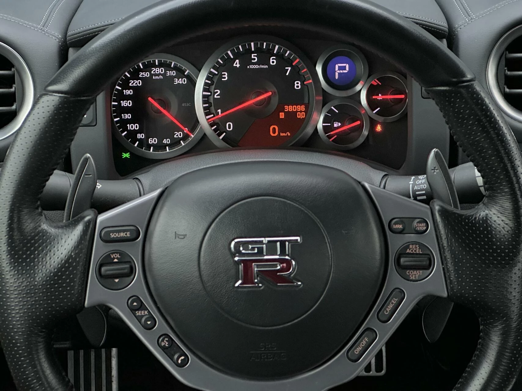 Hoofdafbeelding Nissan GT-R