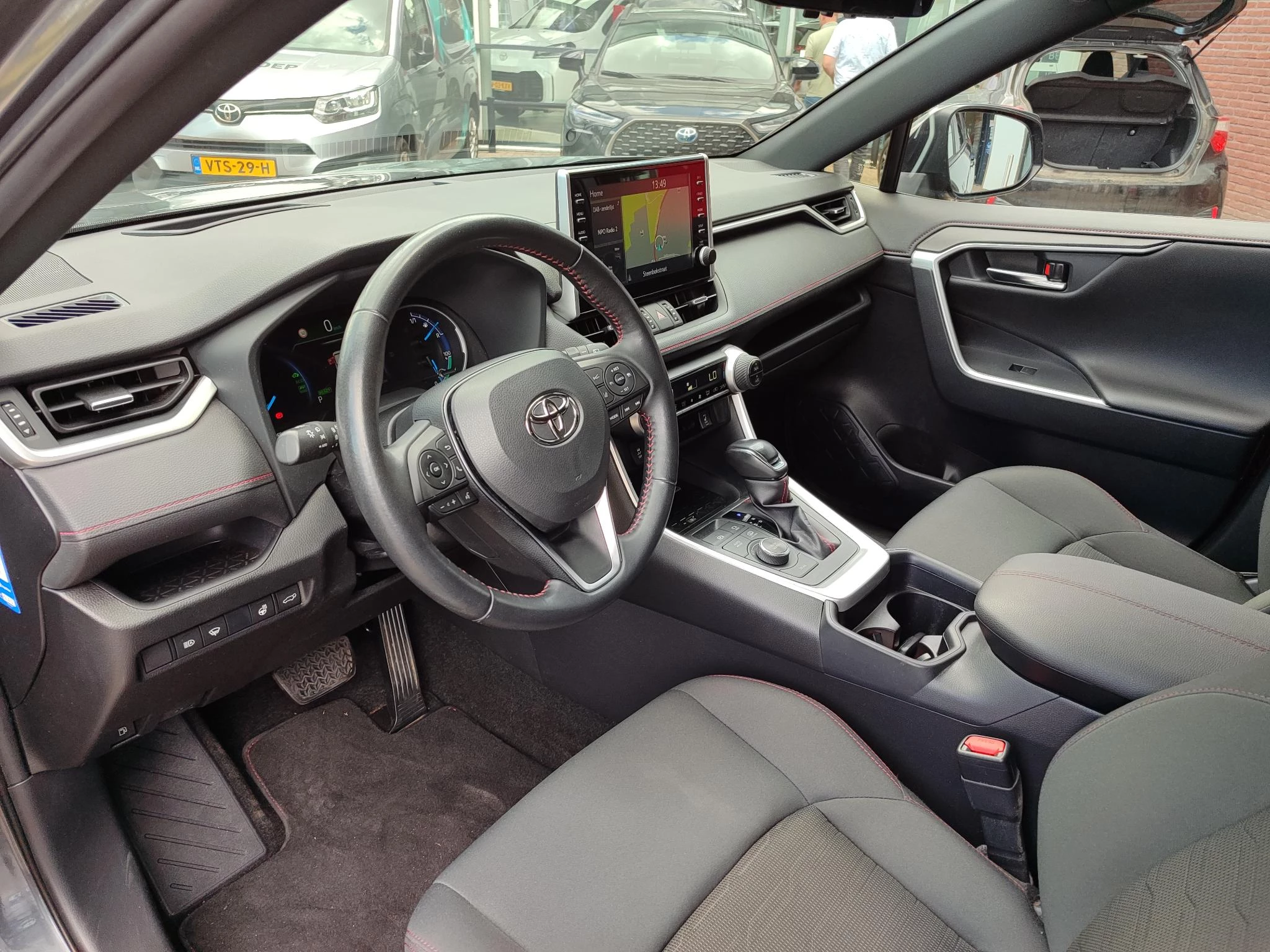 Hoofdafbeelding Toyota RAV4