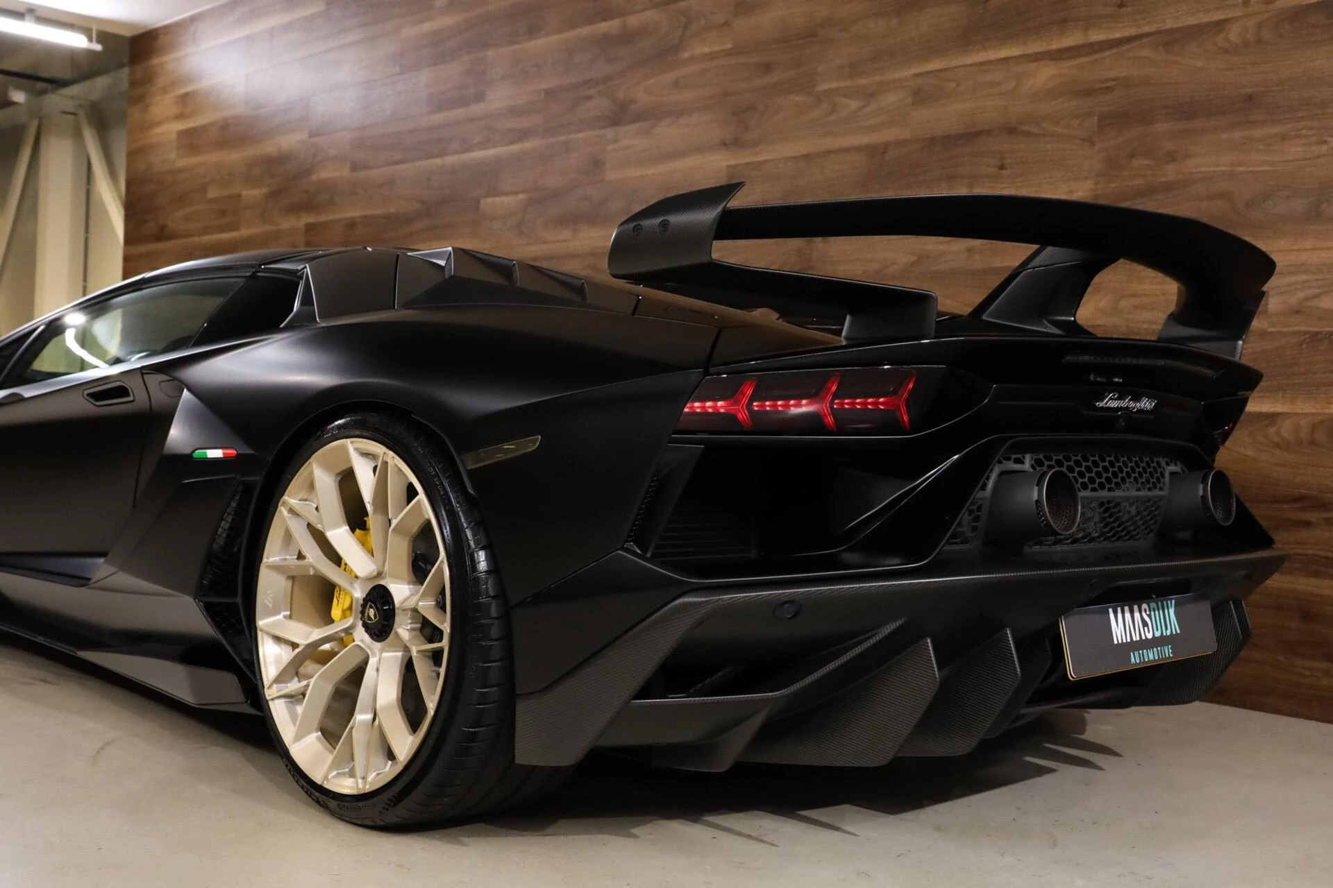 Hoofdafbeelding Lamborghini Aventador