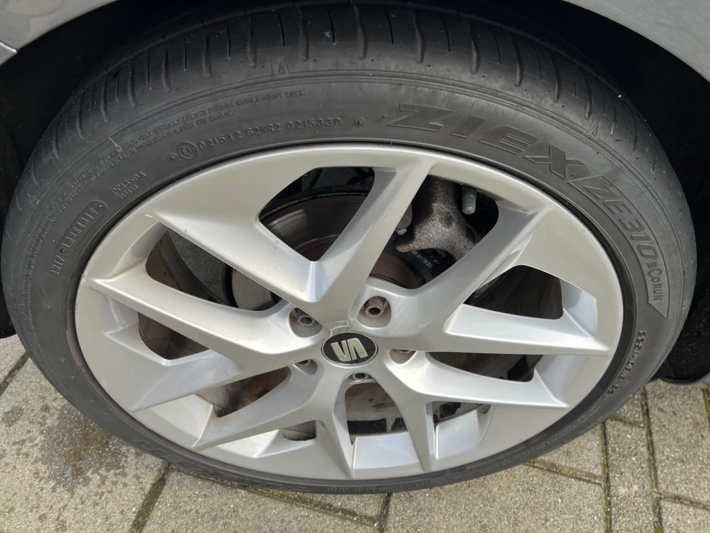 Hoofdafbeelding SEAT Leon