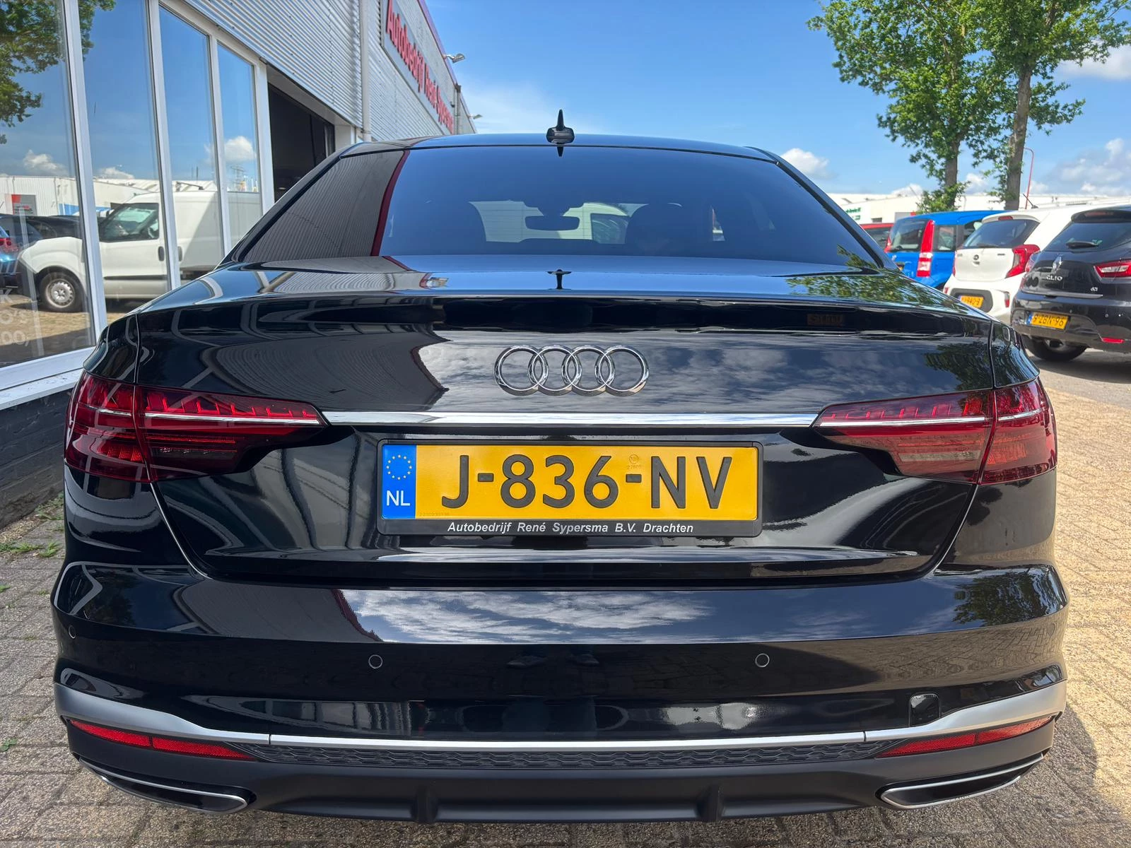 Hoofdafbeelding Audi A4