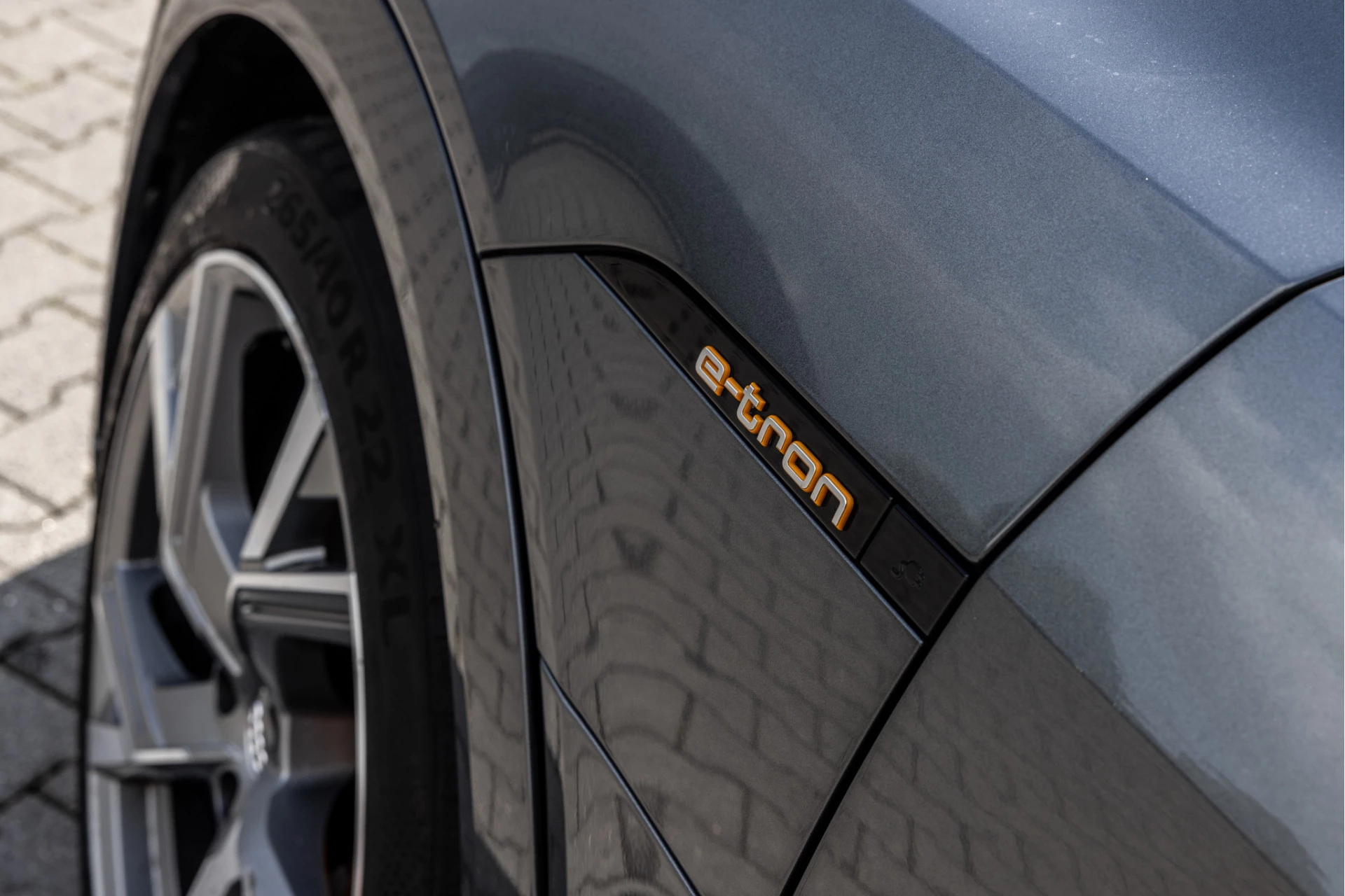 Hoofdafbeelding Audi e-tron