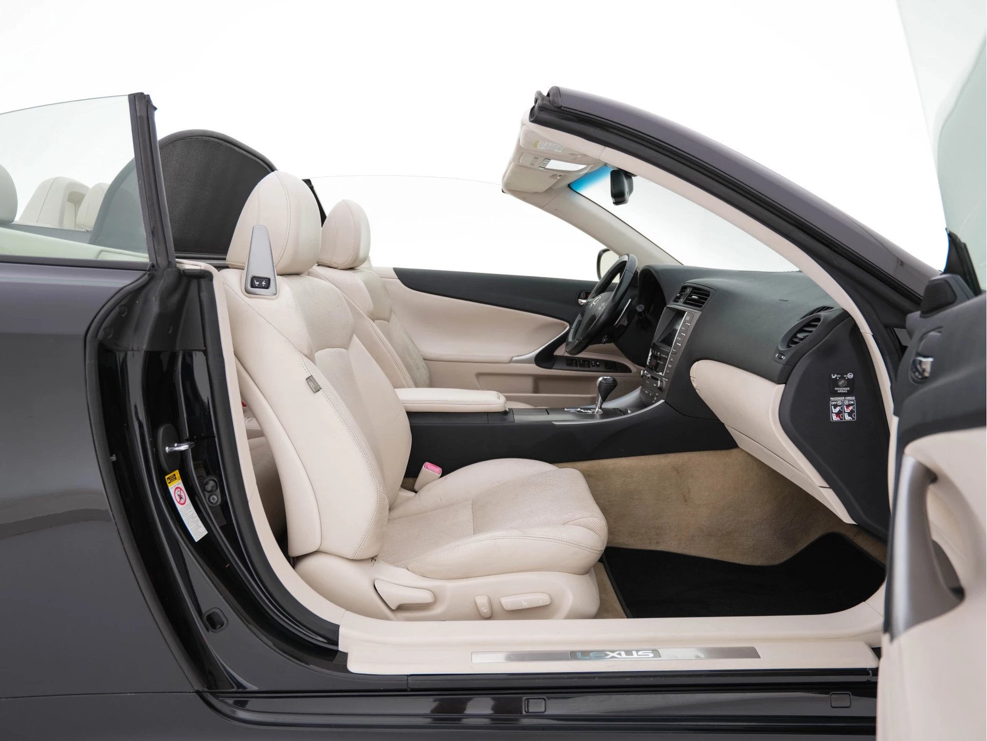 Hoofdafbeelding Lexus IS