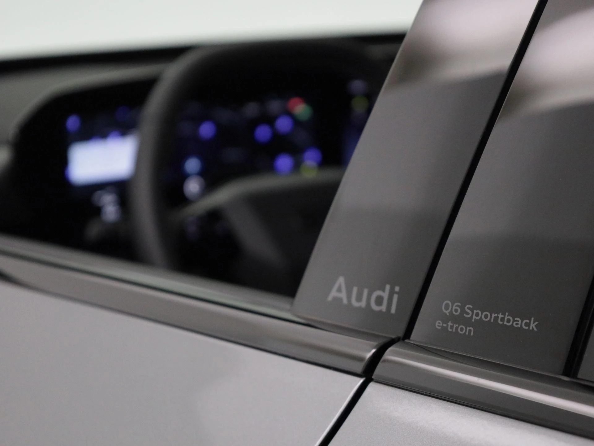 Hoofdafbeelding Audi Q6 e-tron