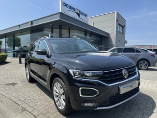 Volkswagen T-Roc 1.5 TSI Style Trekhaak | Navi | Camera | Stoelverw. | LED | DAB