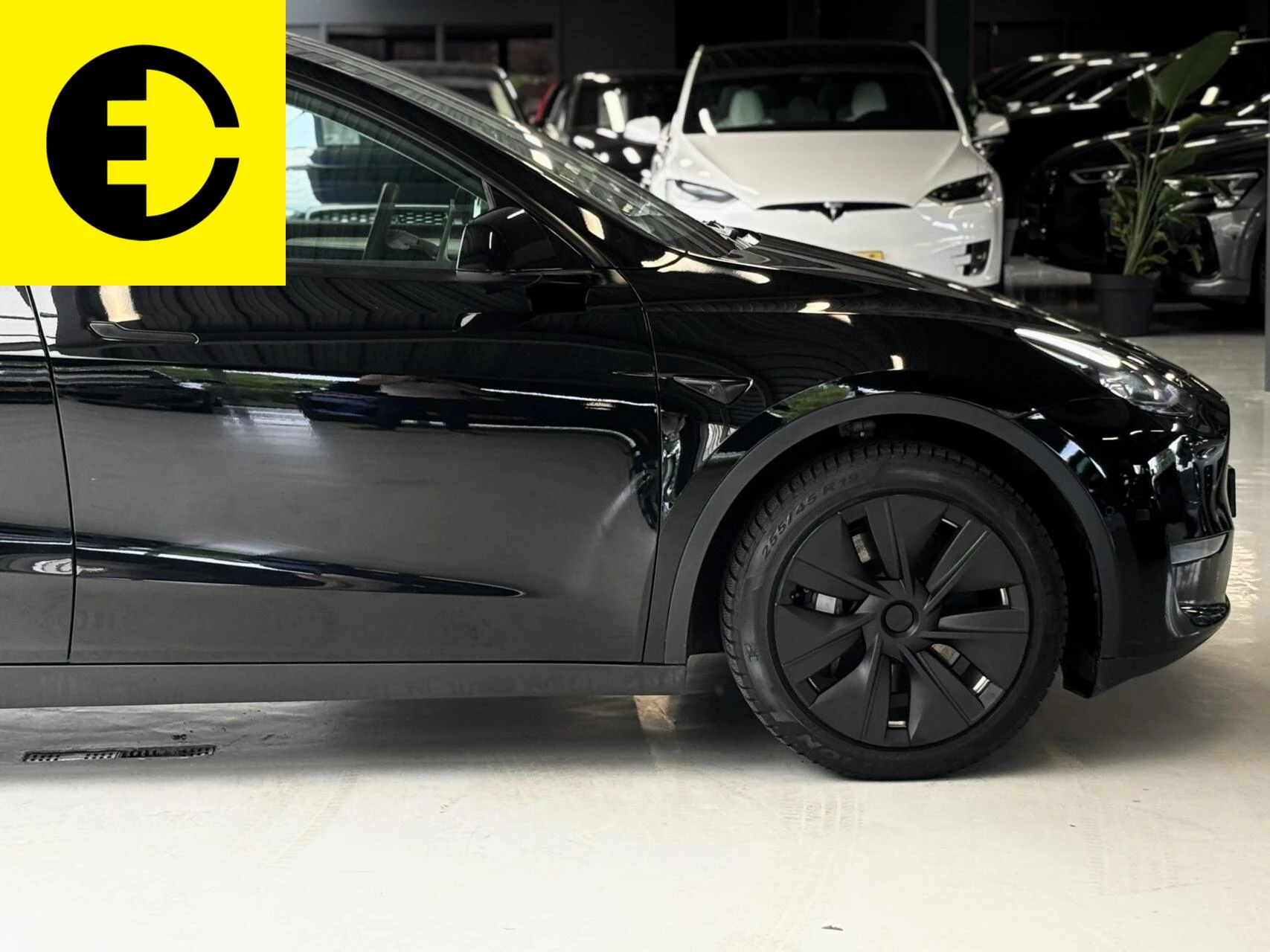 Hoofdafbeelding Tesla Model Y