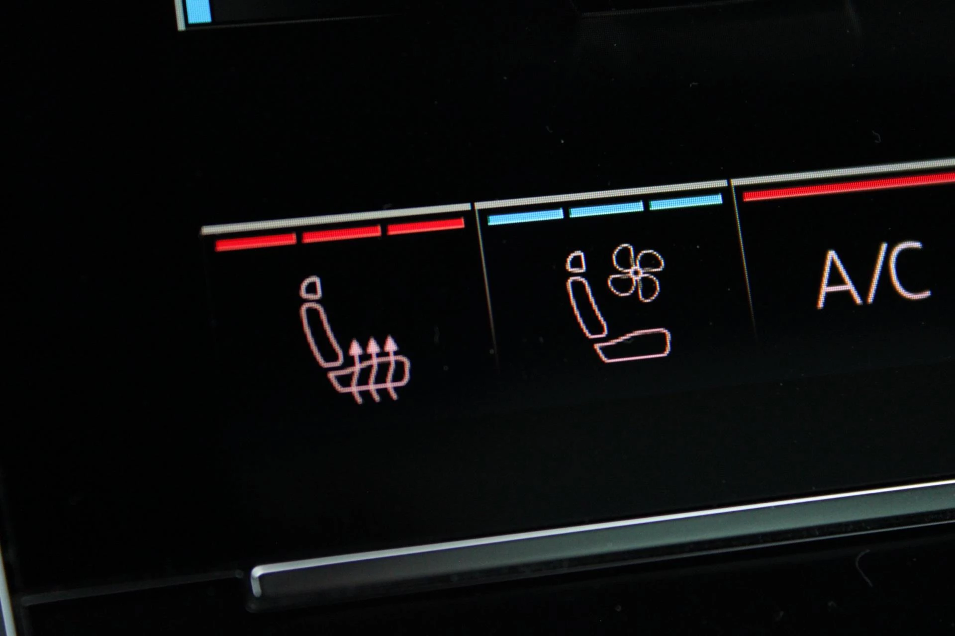 Hoofdafbeelding Audi A8