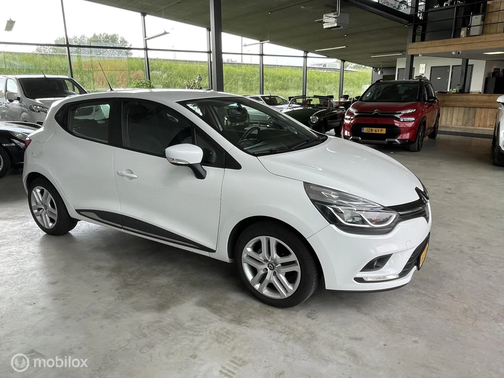 Hoofdafbeelding Renault Clio