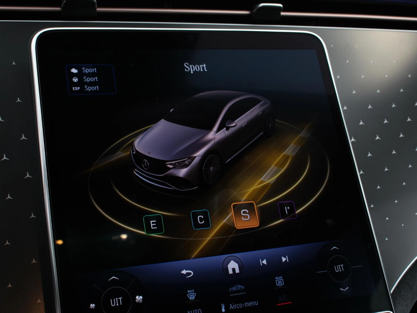 Hoofdafbeelding Mercedes-Benz EQE