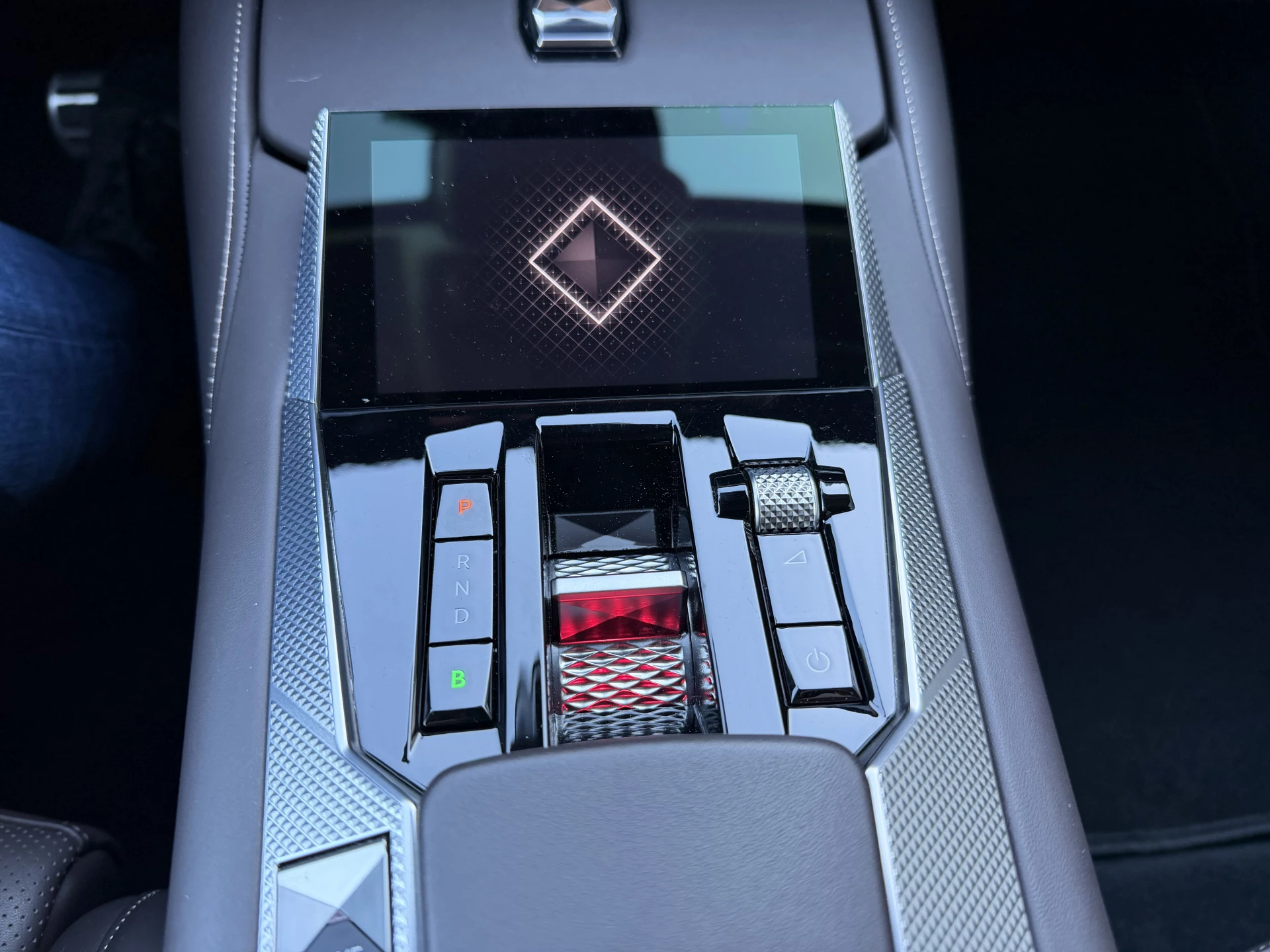 Hoofdafbeelding DS DS 4